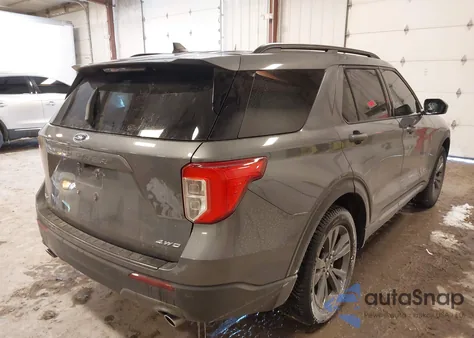 2022 Ford Explorer Xlt z USA, uszkodzony, nr VIN 1FMSK8DH3NGC35410